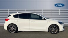 Ford Focus 1.0 EcoBoost 125 ST-Line Nav 5dr Petrol Hatchback